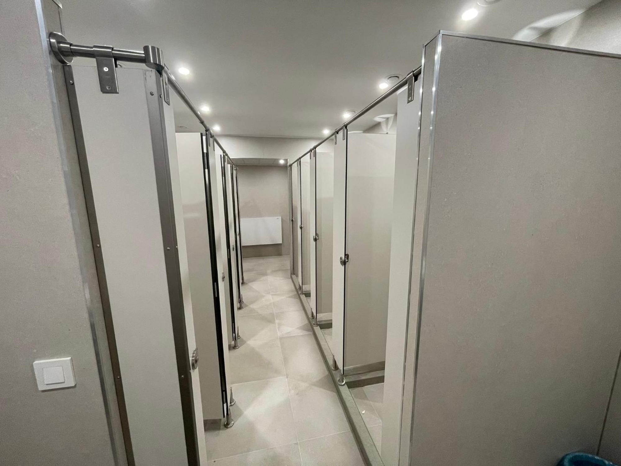 Urban Cube Hostel Sevilla Ngoại thất bức ảnh
